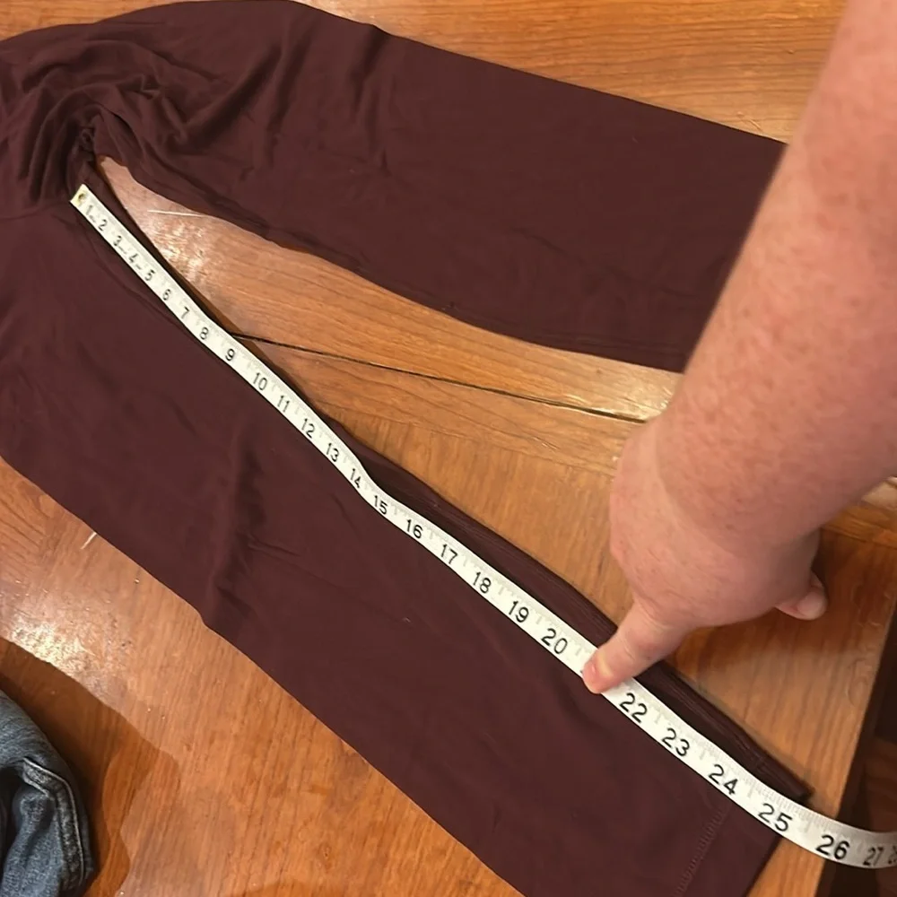 Lululemon align leggings size 2 in maroon